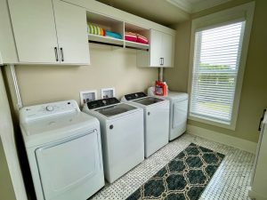2nd level - Laundry w/double washers/dryers